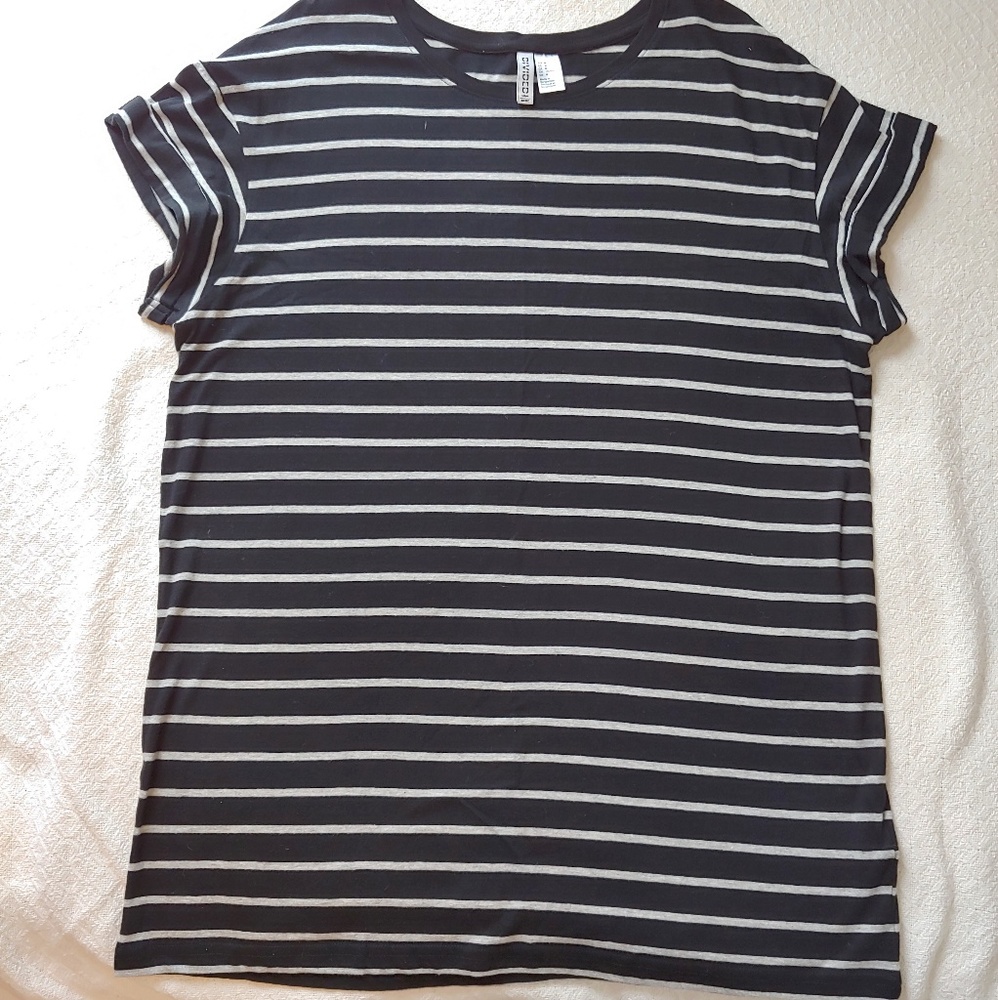 T-Shirt Dress black and grey stripes